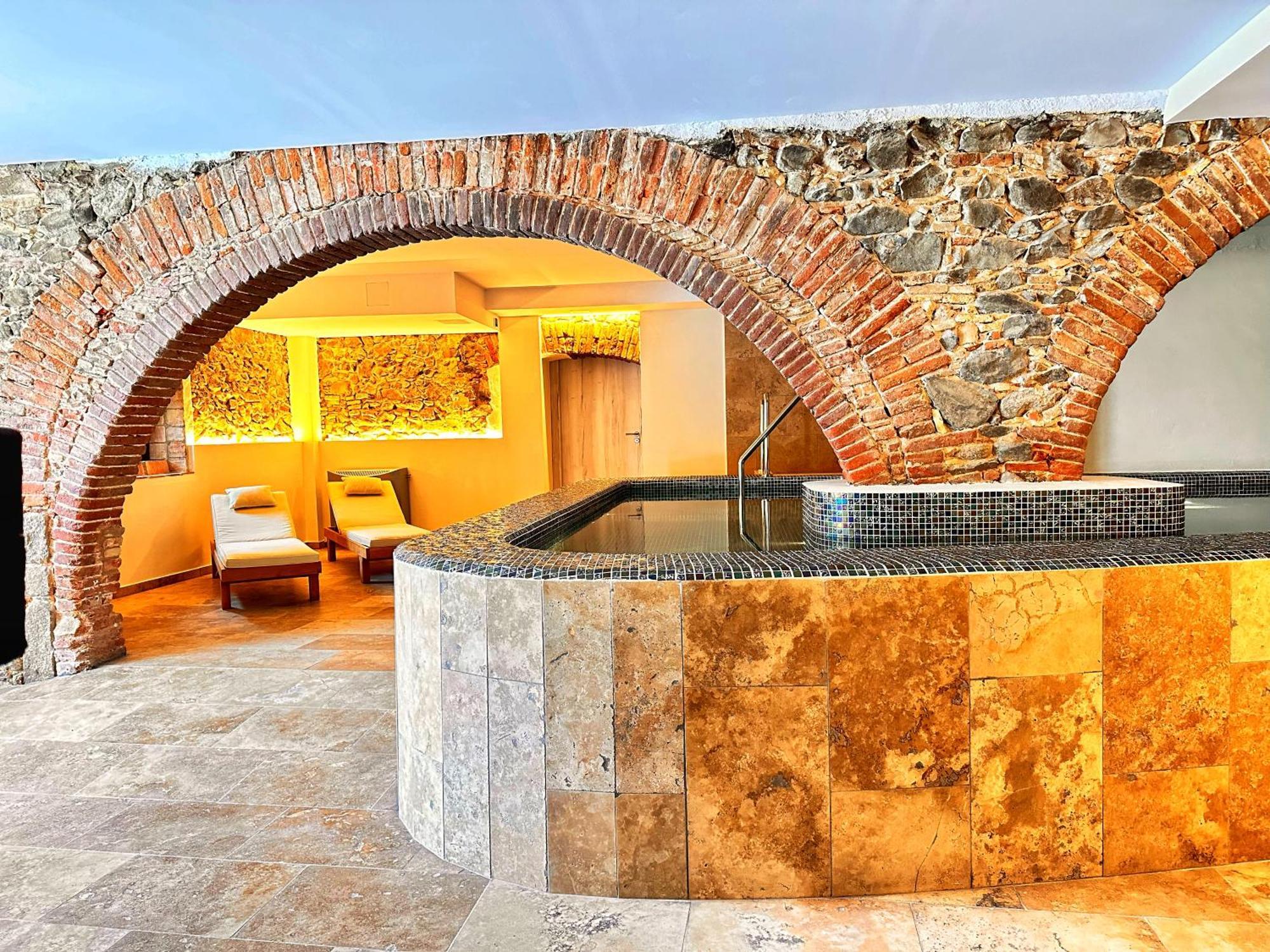 Boutique Hotel Comtal Empuries Roses Eksteriør billede