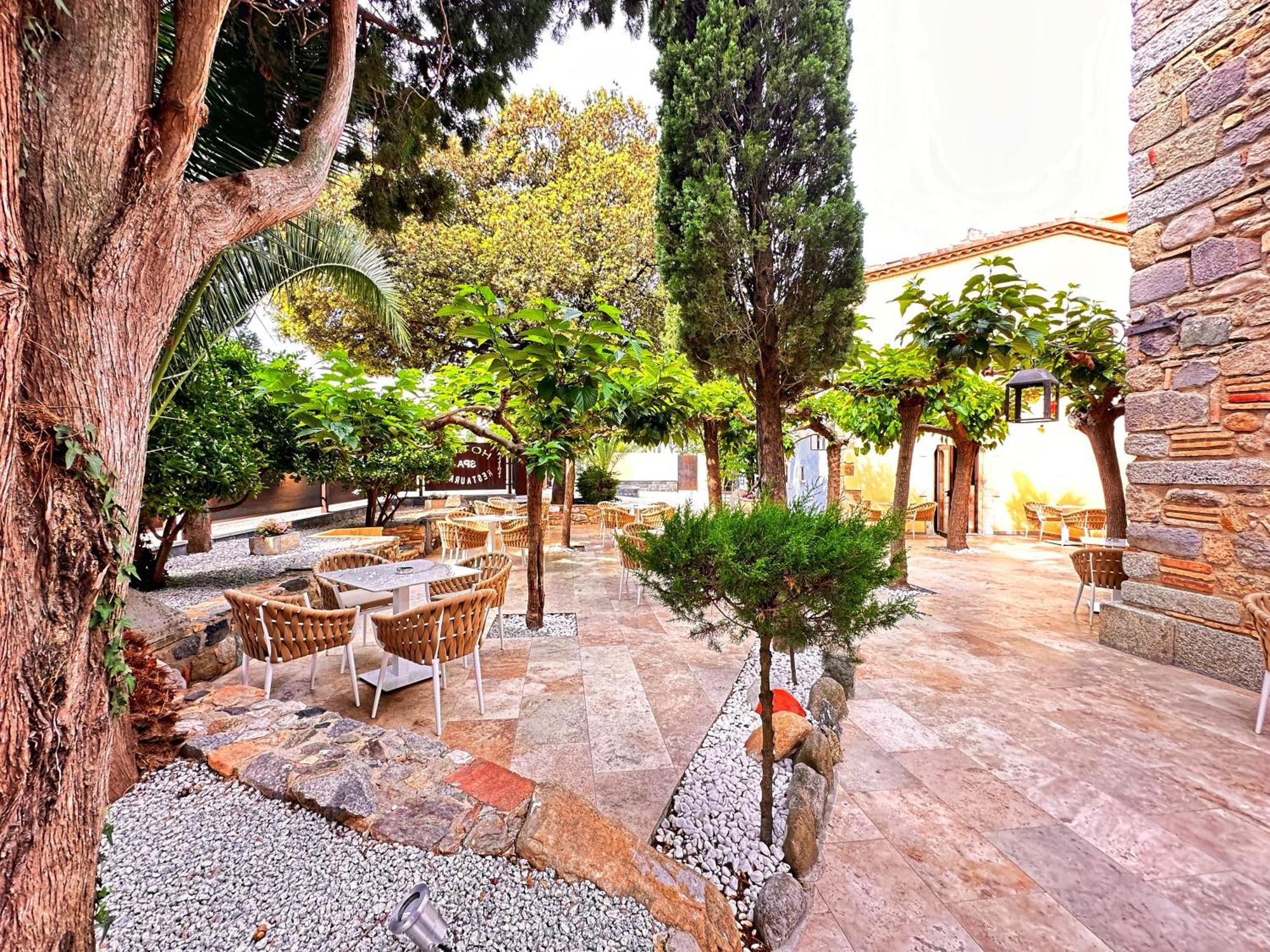 Boutique Hotel Comtal Empuries Roses Eksteriør billede